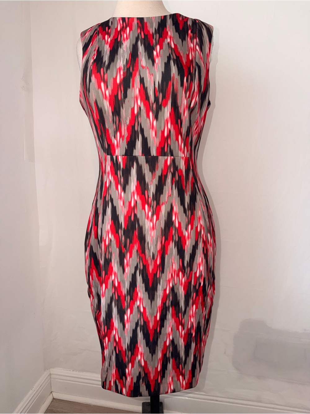 Calvin Klein Red, Black & Gray Zigzag Midi Dress